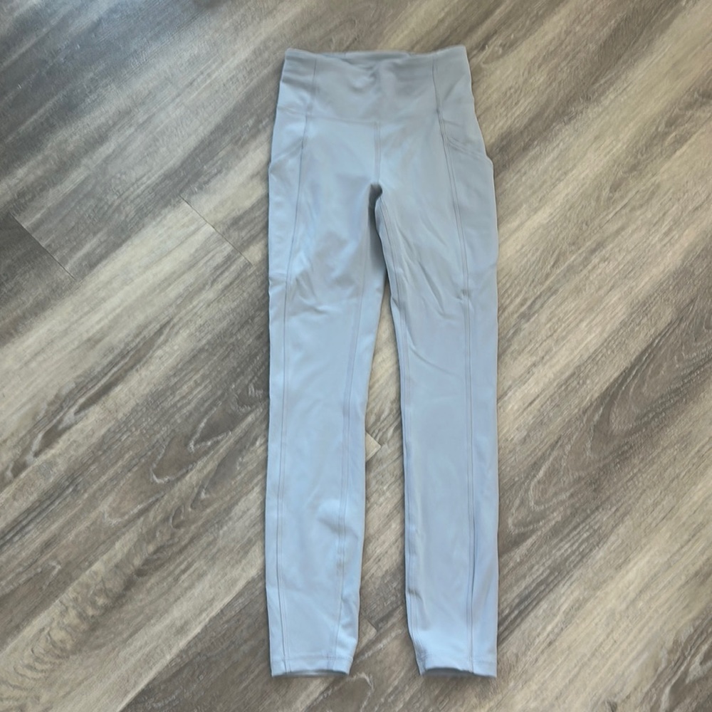 Lululemon Invigorate leggings size 2 chambray
